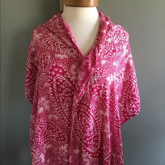 💖Host Pick💖 Roxy paisley fashion scarf - Picture 5 of 9